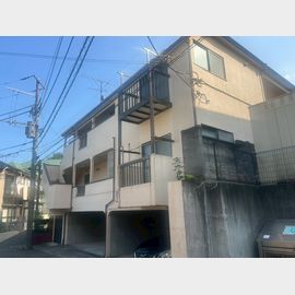 日吉駅より徒歩9分 1階 築35年2ヶ月の賃貸物件