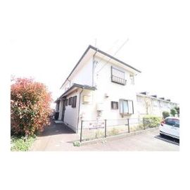 中山駅よりバス8分 築26年 2階建の賃貸物件