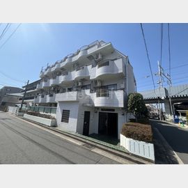 大倉山駅より徒歩4分 3階 築38年11ヶ月の賃貸物件