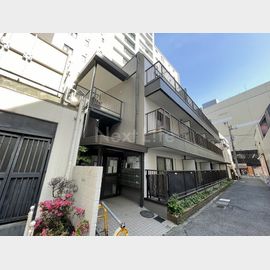 調布駅より徒歩2分 築35年3ヶ月 3階建の賃貸物件
