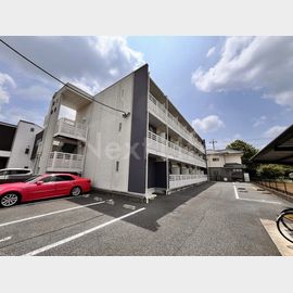 万願寺駅より徒歩9分 1階 築10年3ヶ月の賃貸物件