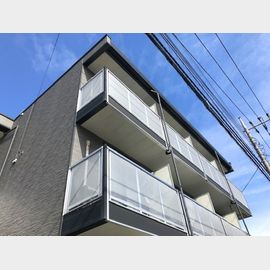 京王堀之内駅より徒歩9分 3階 築17年11ヶ月の賃貸物件