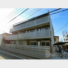 立川駅より徒歩12分 3階 築8年11ヶ月の賃貸物件