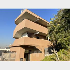 大倉山ヒルテラス 1階 築19年7ヶ月の賃貸物件