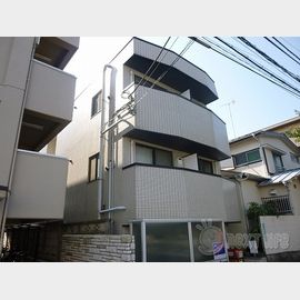 調布駅より徒歩10分 2階 築31年の賃貸物件