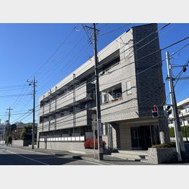 日吉駅より徒歩14分 1階 築27年の賃貸物件