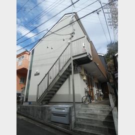 白楽駅より徒歩10分 2階 築8年10ヶ月の賃貸物件