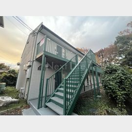 グリューネバルト 2階 築28年10ヶ月の賃貸物件