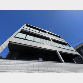 妙蓮寺駅より徒歩8分 築3年3ヶ月 3階建の賃貸物件