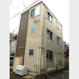 大倉山駅より徒歩8分 1階 築8年6ヶ月の賃貸物件