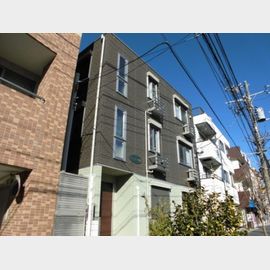 綱島駅より徒歩8分 3階 築9年1ヶ月の賃貸物件