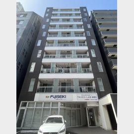 新横浜駅より徒歩8分 6階 築16年7ヶ月の賃貸物件