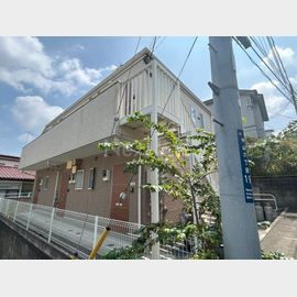 中山駅より徒歩16分 2階 築10年10ヶ月の賃貸物件
