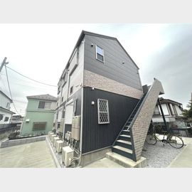 中山駅より徒歩15分 2階 築4年7ヶ月の賃貸物件