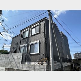 聖蹟桜ヶ丘駅より徒歩13分 1階 築6年の賃貸物件