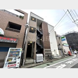 大倉山駅より徒歩8分 3階 築9年1ヶ月の賃貸物件