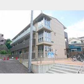 宮崎台駅より徒歩20分 1階 築11年4ヶ月の賃貸物件