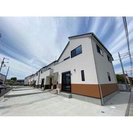 拝島駅より徒歩15分 1階 築4年11ヶ月の賃貸物件