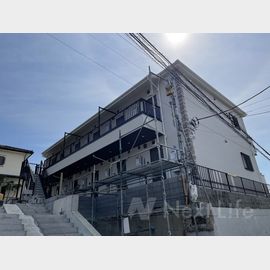 白楽駅より徒歩8分 1階 築4年の賃貸物件