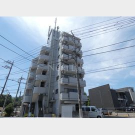 南多摩駅より徒歩3分 7階 築34年の賃貸物件