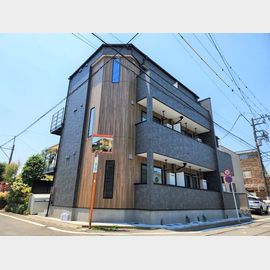 牛浜駅より徒歩2分 2階 築2年の賃貸物件