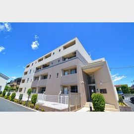 武蔵引田駅より徒歩10分 築13年2ヶ月 4階建の賃貸物件