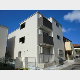 南柏駅より徒歩6分 築6年10ヶ月 3階建の賃貸物件