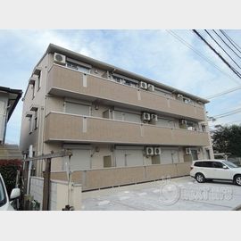 大和駅より徒歩7分 3階 築10年11ヶ月の賃貸物件