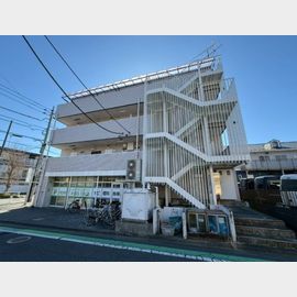 京王堀之内駅より徒歩13分 築36年3ヶ月 4階建の賃貸物件