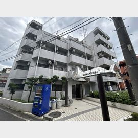 宮崎台駅より徒歩10分 4階 築38年2ヶ月の賃貸物件