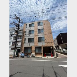 調布駅より徒歩5分 築5年7ヶ月 4階建の賃貸物件