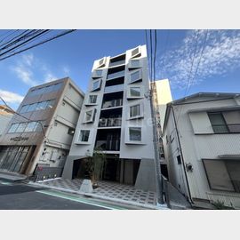子安駅より徒歩4分 3階 築2年2ヶ月の賃貸物件
