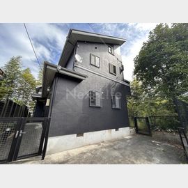 長沼駅より徒歩11分 築24年 3階建の賃貸物件