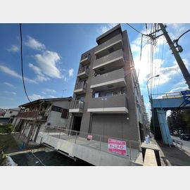 聖蹟桜ヶ丘駅より徒歩10分 築2年1ヶ月 5階建の賃貸物件