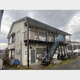 中里荘 2階 築49年4ヶ月の賃貸物件