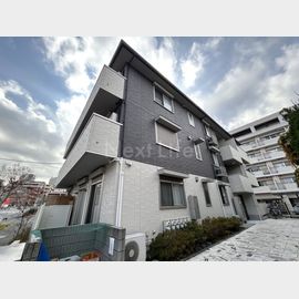 京王堀之内駅より徒歩8分 2階 築3年11ヶ月の賃貸物件