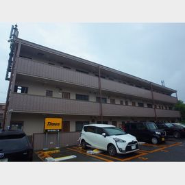 サンパール深大寺 3階 築34年10ヶ月の賃貸物件