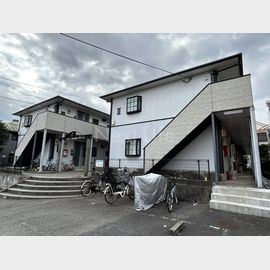 岸根公園駅より徒歩10分 2階 築32年8ヶ月の賃貸物件