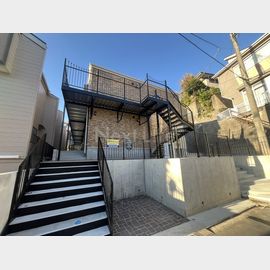 ハーミットクラブハウス横浜上大岡II 2階 新築の賃貸物件