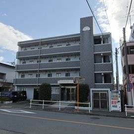 桜街道駅より徒歩14分 3階 築25年の賃貸物件