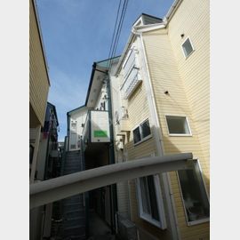 ロングット 1階 築23年の賃貸物件