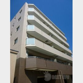 布田駅より徒歩1分 3階 築13年3ヶ月の賃貸物件