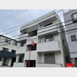 フラット小河 3階 築11年9ヶ月の賃貸物件