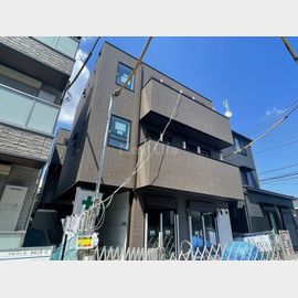 調布駅より徒歩4分 2階 築3年11ヶ月の賃貸物件
