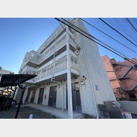 八王子駅より徒歩11分 築10年5ヶ月 4階建の賃貸物件