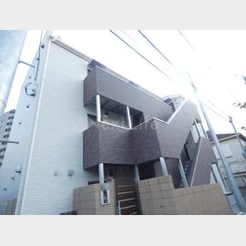 エスセンタービルド3 1階 築2年8ヶ月の賃貸物件