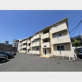 アンバサル 3階 築10年3ヶ月の賃貸物件