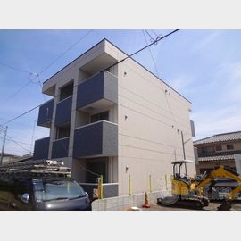 グロリア 1階 築11年の賃貸物件