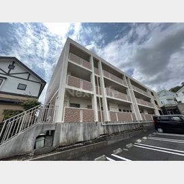 黒川駅より徒歩5分 築17年8ヶ月 3階建の賃貸物件