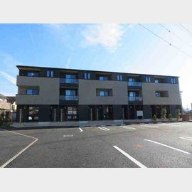 八王子駅よりバス24分 2階 築4年の賃貸物件